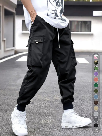 These cargo pants are perfect for daily wear and work, loose, durable, with extra-large pockets.